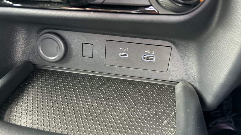 Nissan Juke 1.0 DiG-T Acenta Premium 5dr Petrol Hatchback